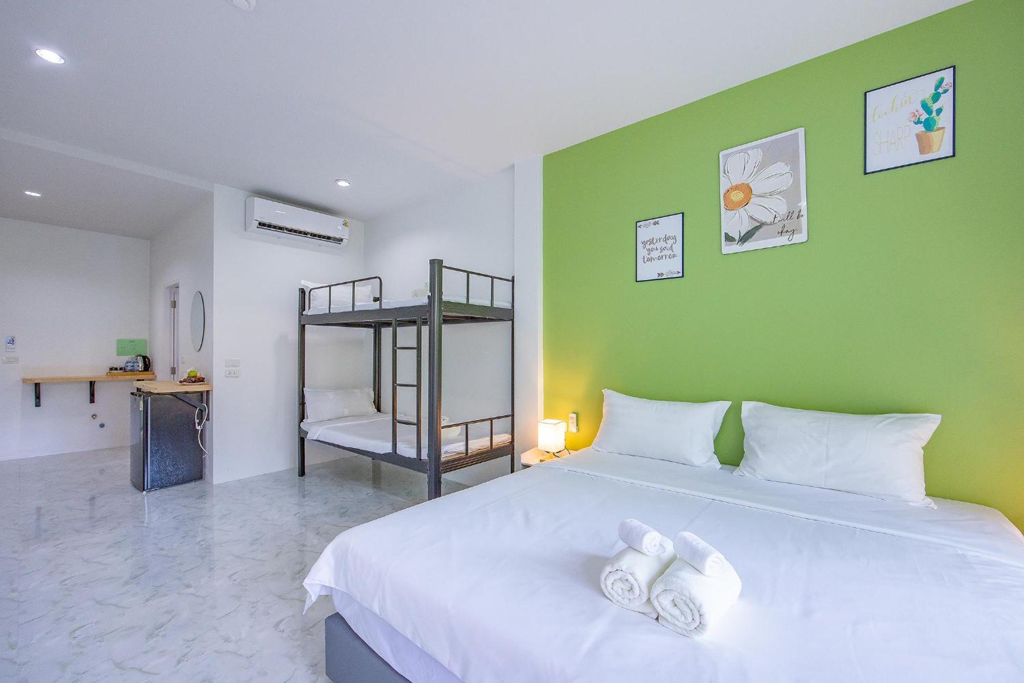 Karon Hotel At 22 Kültér fotó